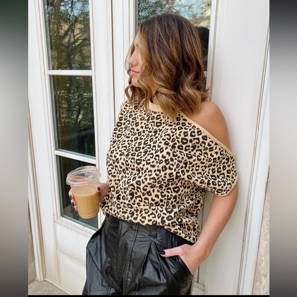 Cheetah shirt - Picture 3 of 3